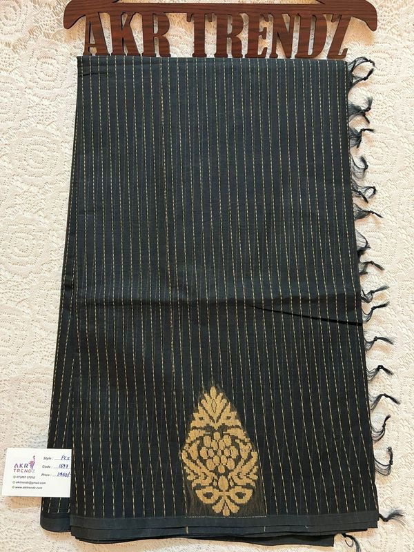 Handloom weave cotton sarees