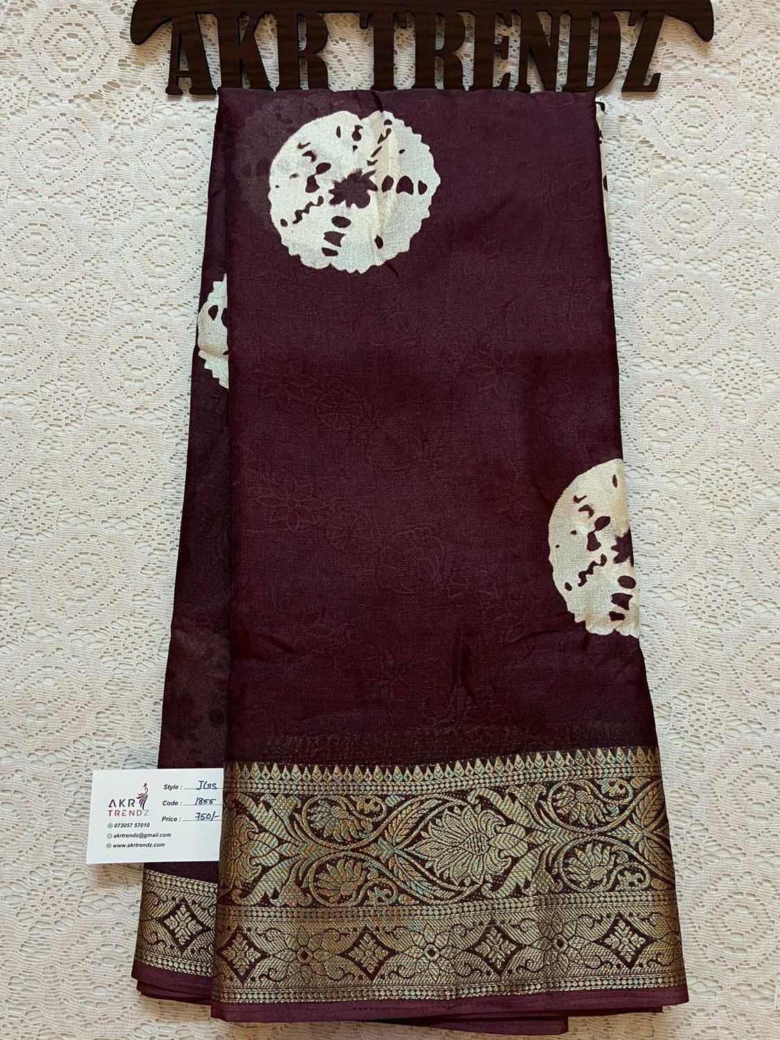 Jacquard border Georgette sarees​