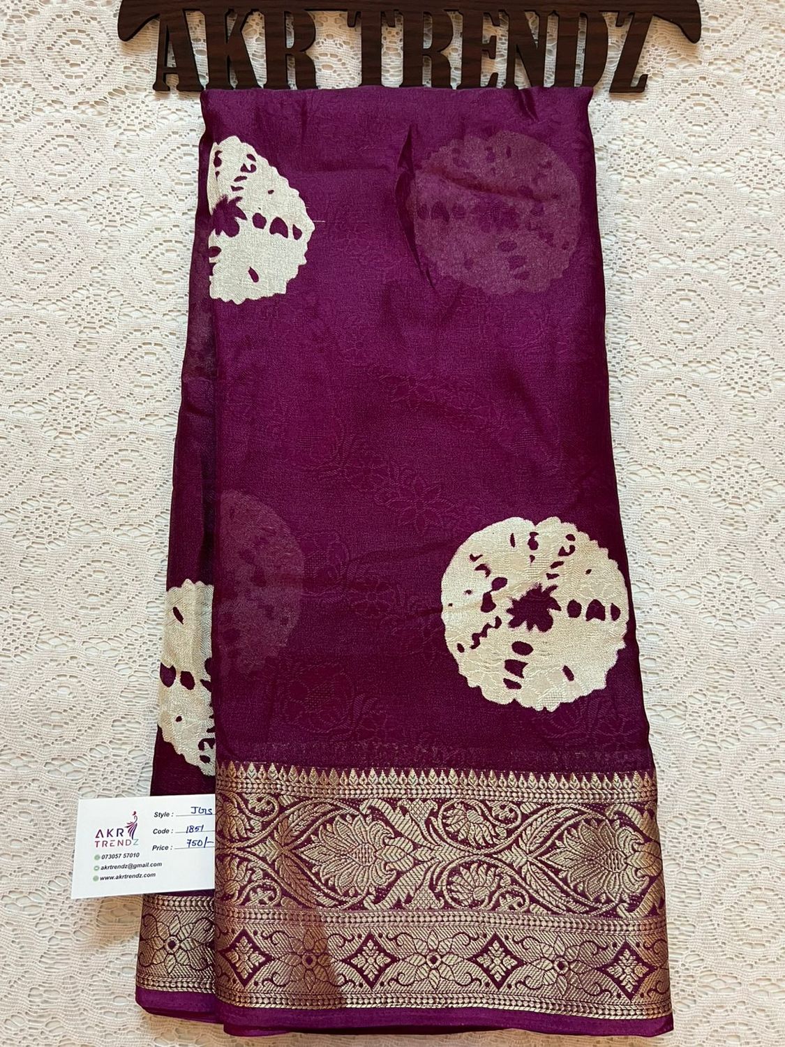 Jacquard border Georgette sarees​