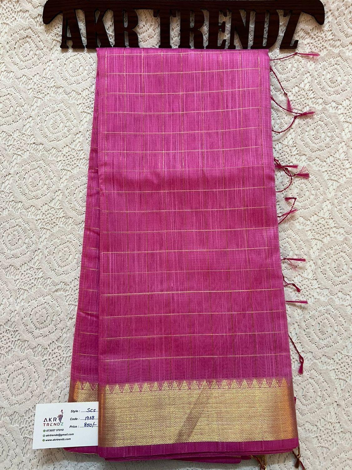 Checks silk cotton sarees​