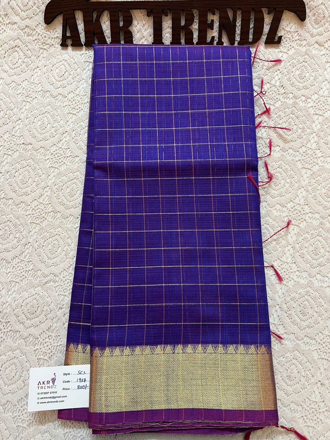 Checks silk cotton sarees​