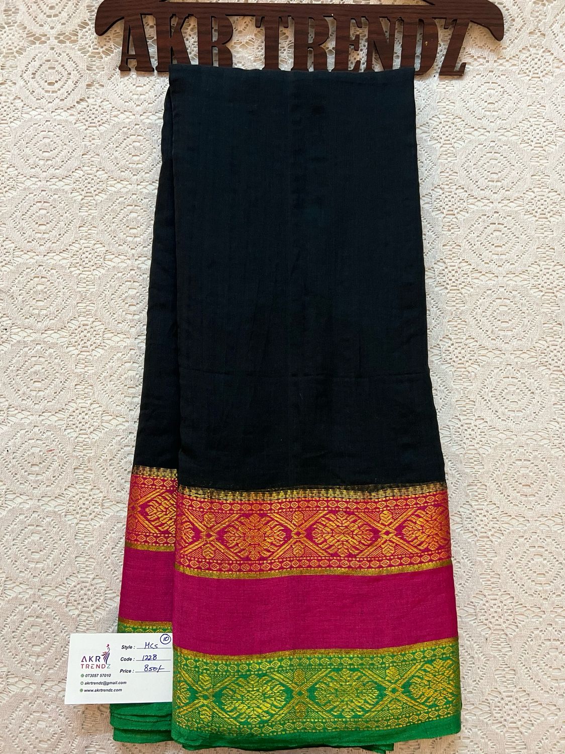 Mul Cotton Kanchi border Sarees