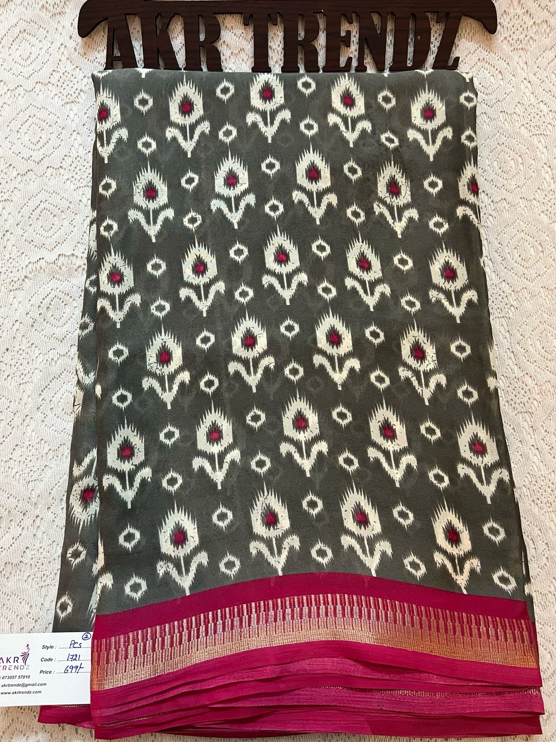 Thin border Georgette Sarees