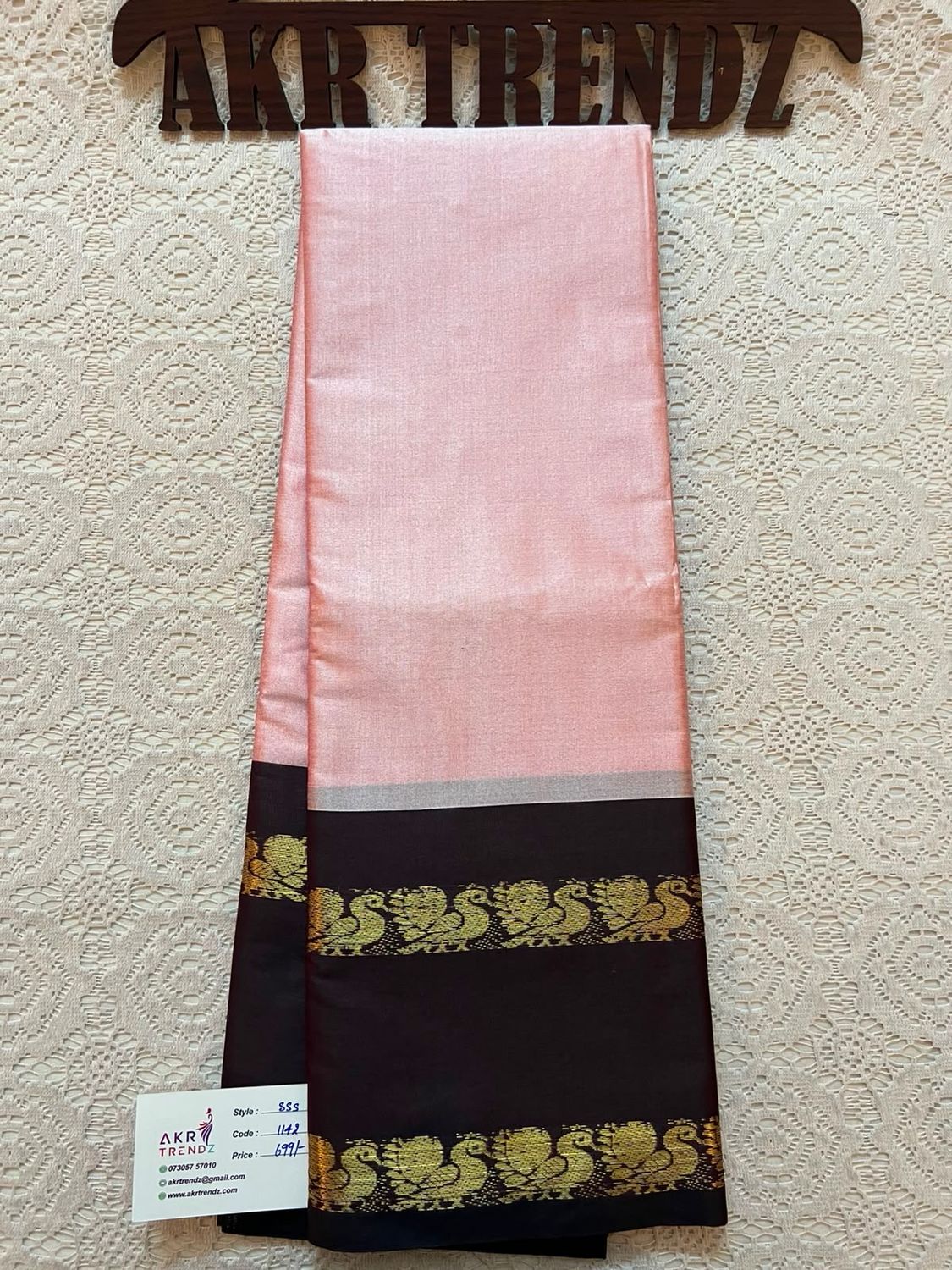 Retta Petra Border Silk Sarees