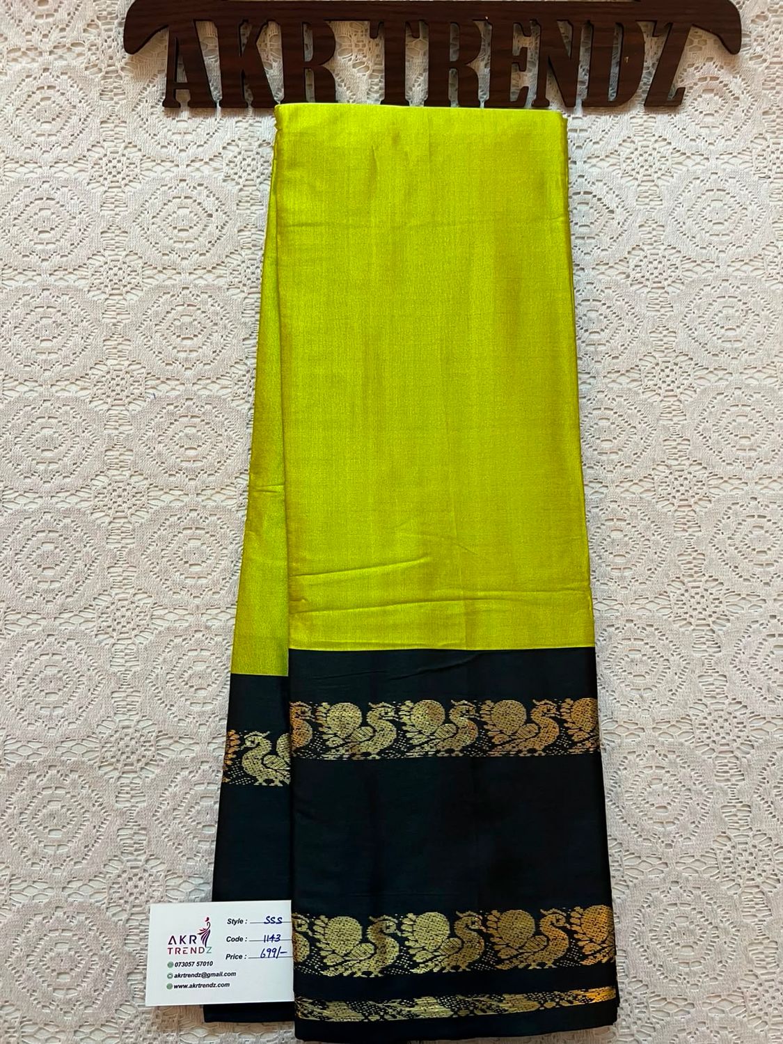Retta Patta Border Silk Sarees