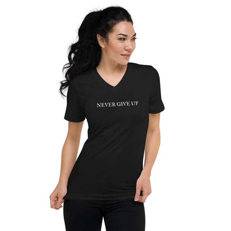 Playera V - Never Give Up
