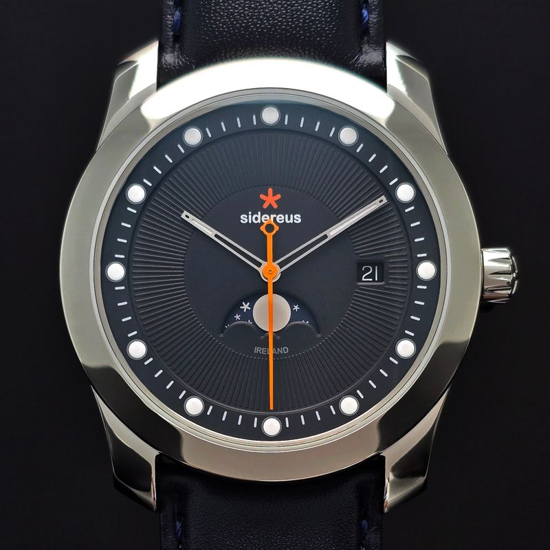 Newgrange Moon Phase with a Polished Finish and a Midnight Blue Dial 25/50 Newgrange Moon Phase with a Polished Finish and a Midnight Blue Dial 25/50