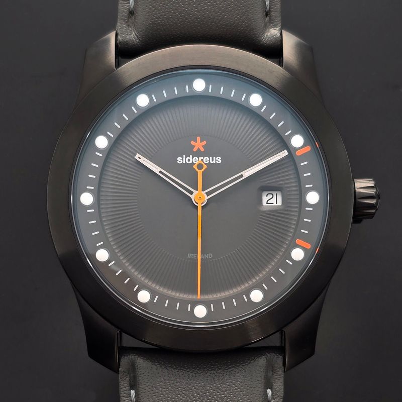 Dowth Date/Time with Greywacke Grey Dial 10/50 Dowth Date/Time with Greywacke Grey Dial 10/50