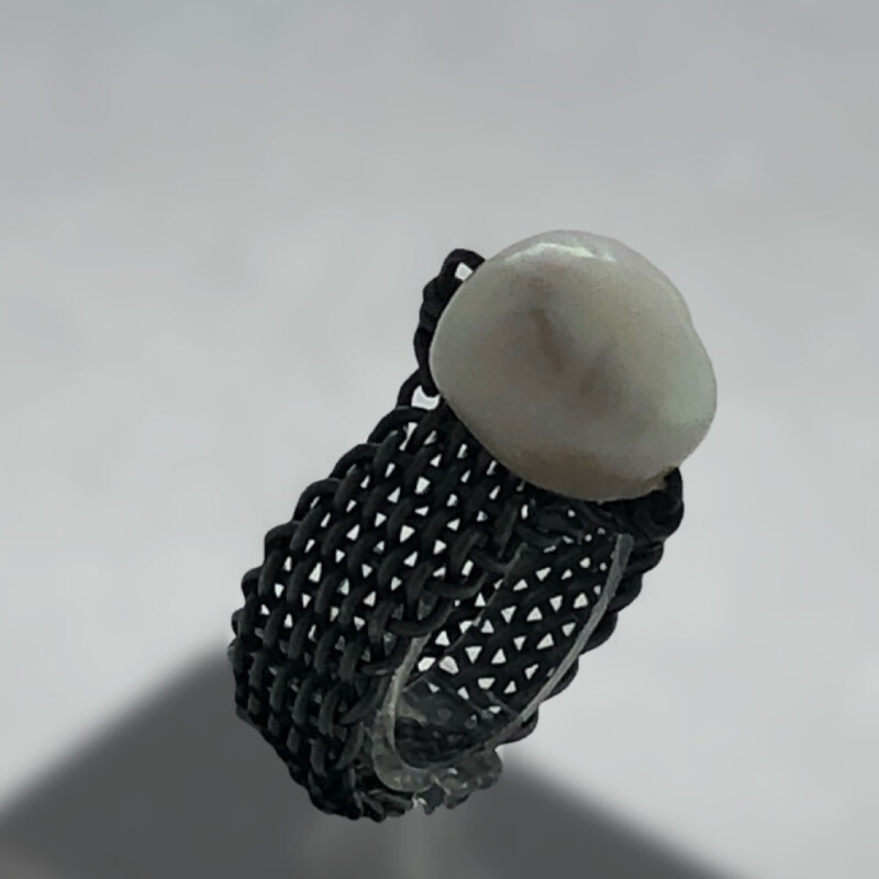 Håndflettet Fingerring Med Perle. Sterlingsølv