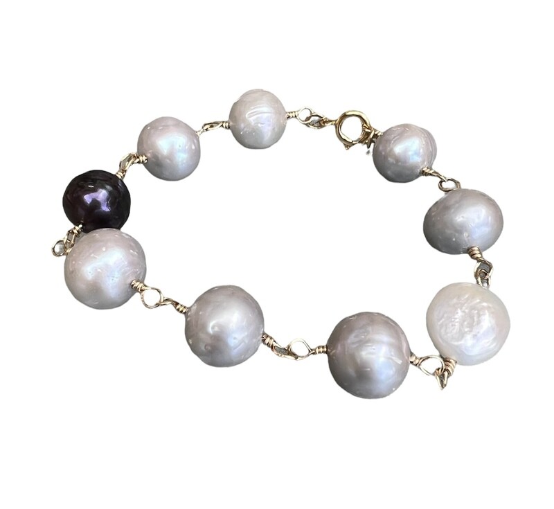 Unika armbånd. Store Ferskvandsperler mix