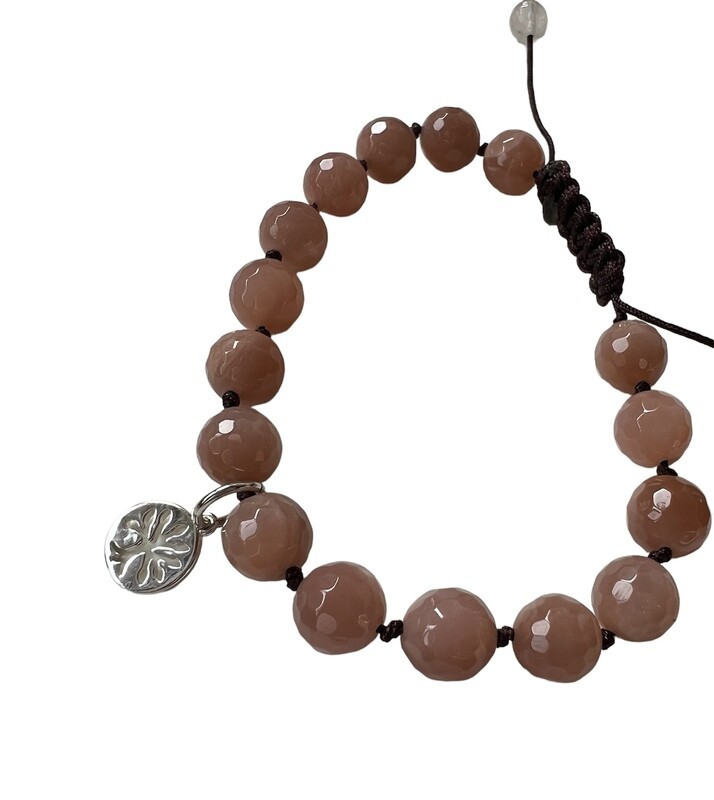 Peach månesten 8 mm facetslebne sten. Armbånd fra