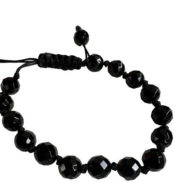 Sort Onyx 8 mm facetslebne sten. Armbånd fra