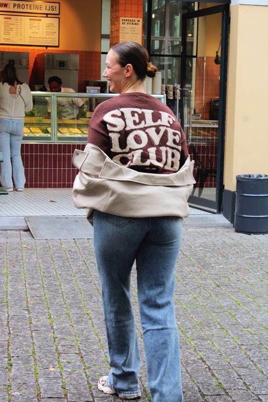 Self love trui