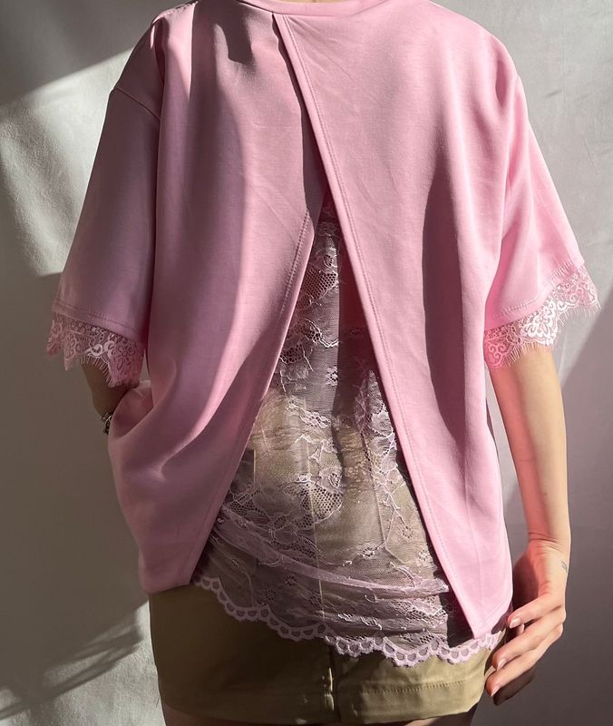 Oversized t-shirt met kant