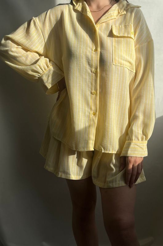 Set met gestreepte blouse en short