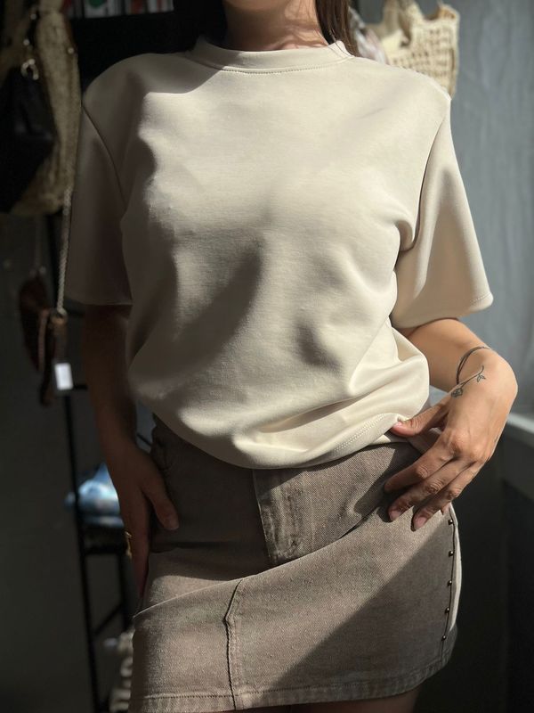 Top met schoudervulling