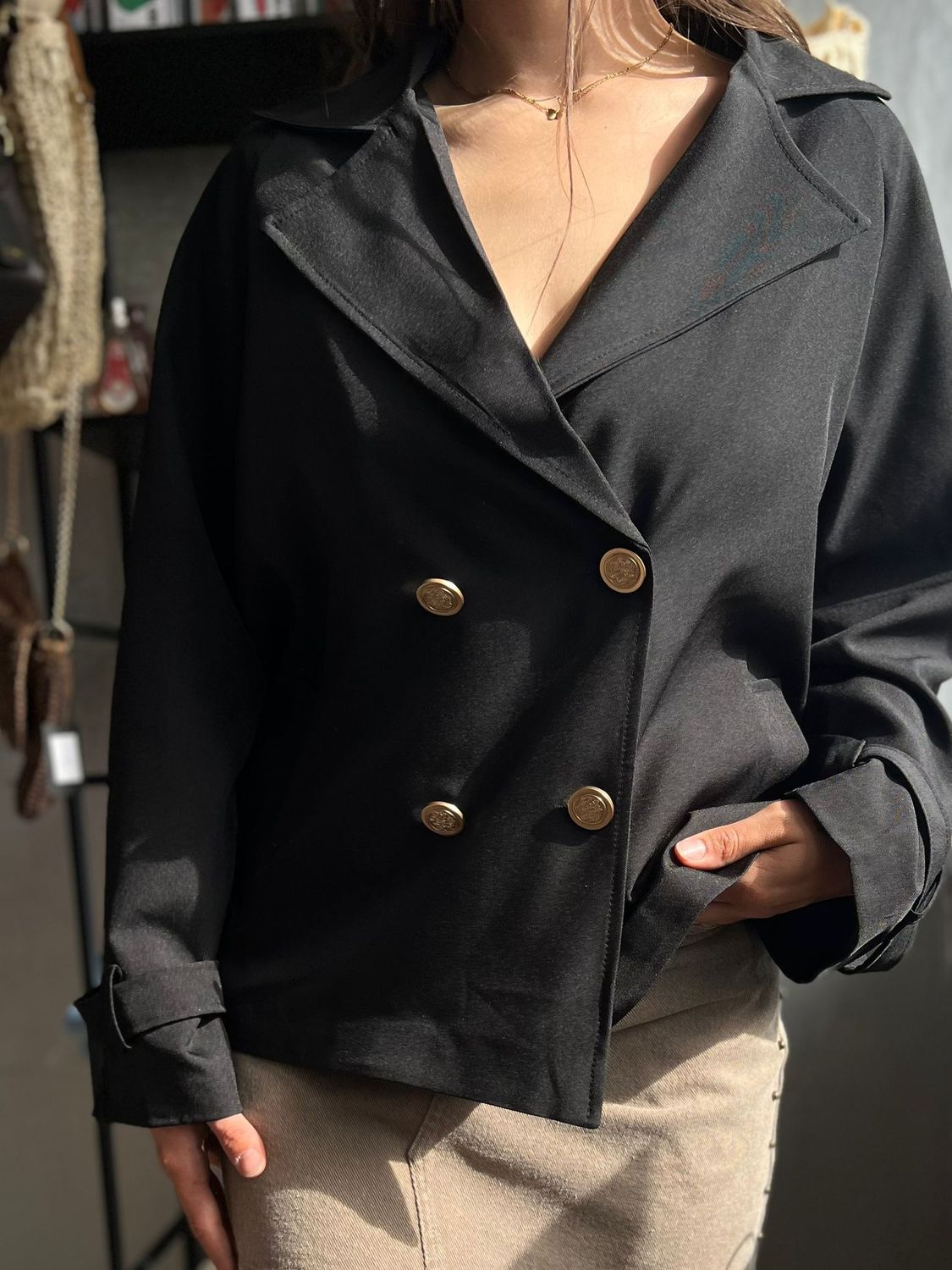 korte jas met knopen