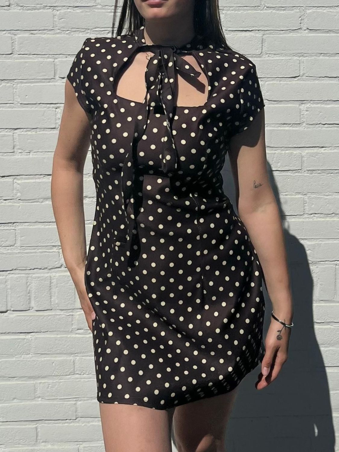 Korte jurk met stippen