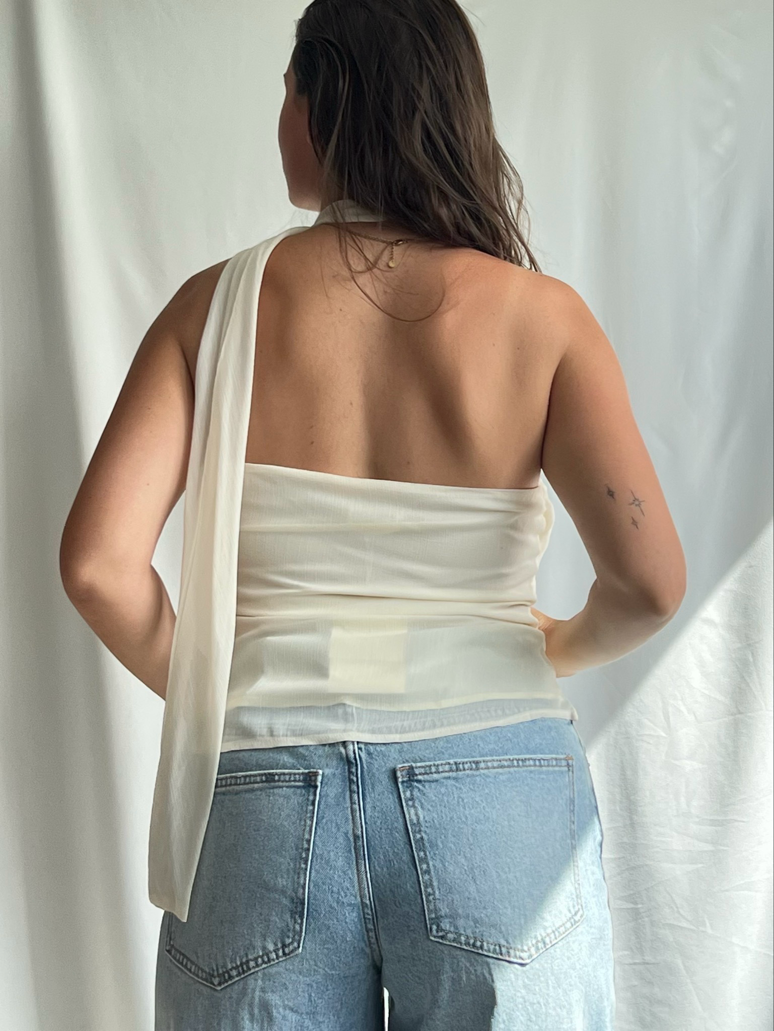 Halter top