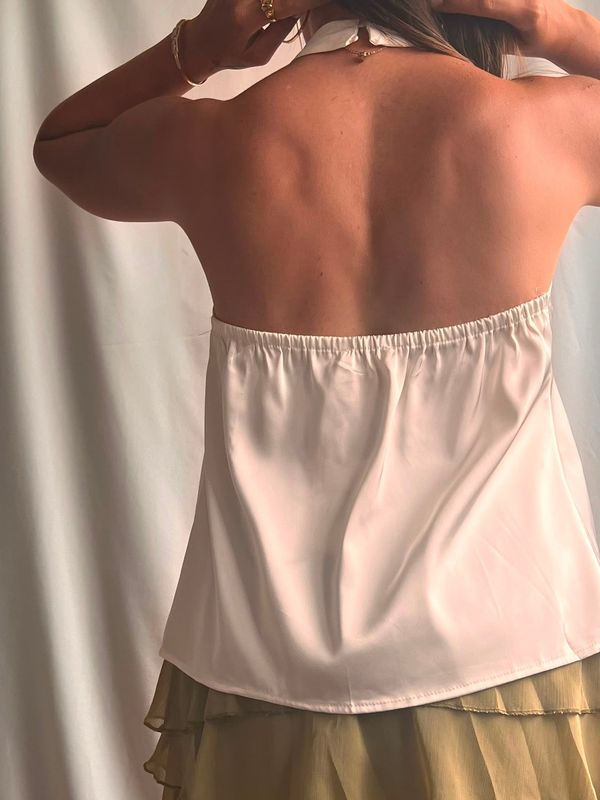 Satijnen top met detail