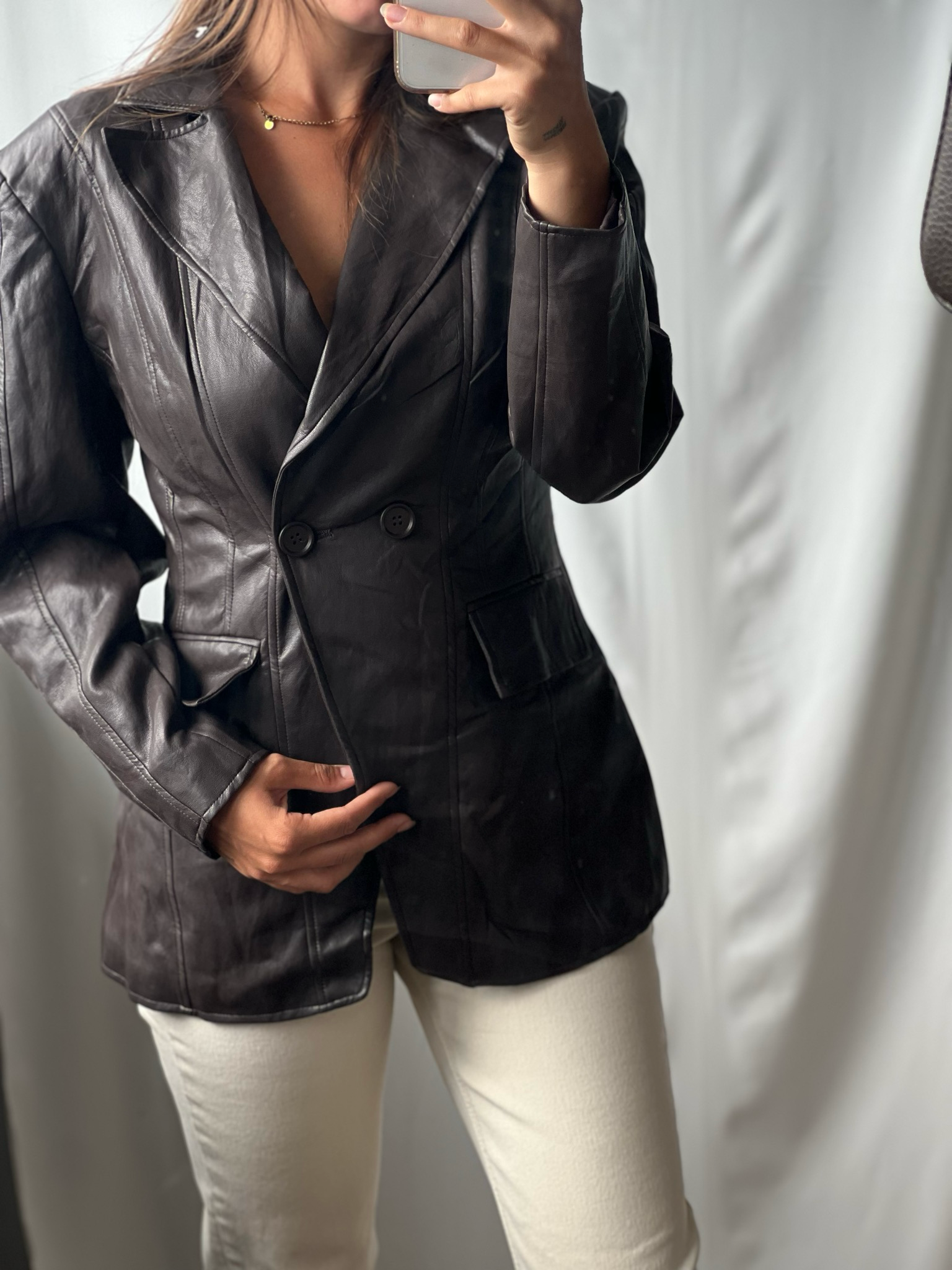 Getailleerde leren blazer