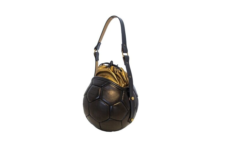 PangaeA ClassicA NerA Oro