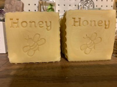 Honey & Beeswax Soap