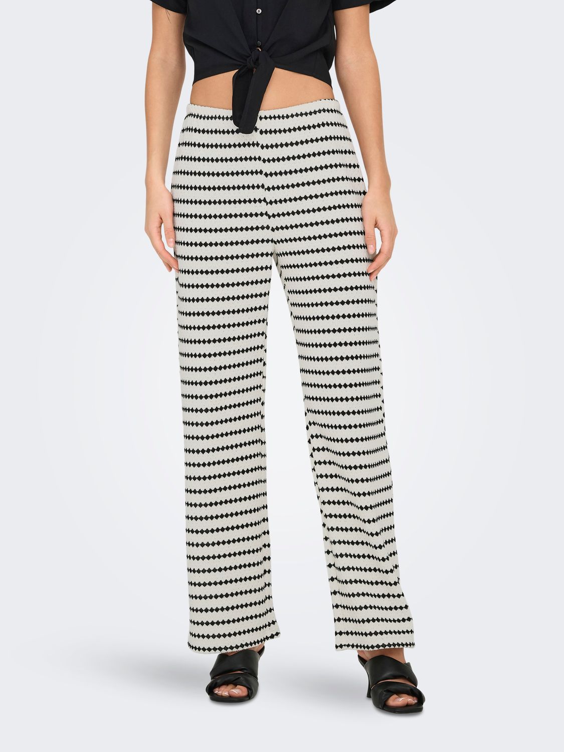 Only ONLEVA STRIPE WIDE LEG PANT JRS Cloud Dancer/Black 15348629
