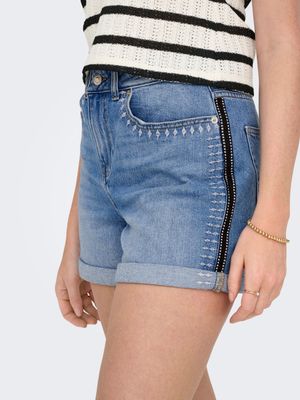 Only ONLJOSEPHINE STRET EMB SHORTS AZG D: Light Blue Denim/EMB 15354412