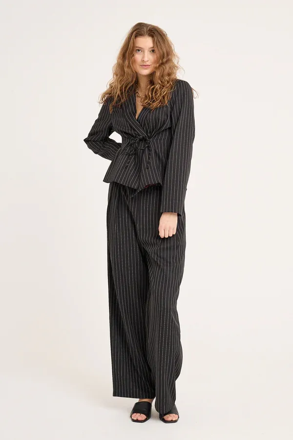 Aview Blazer Black AV6062