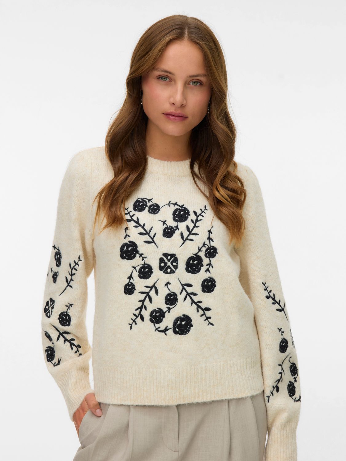 Vero Moda VMJUTA LS O-NECK EMBRODERY PULLOVER Birch/W. BLACK 10334853