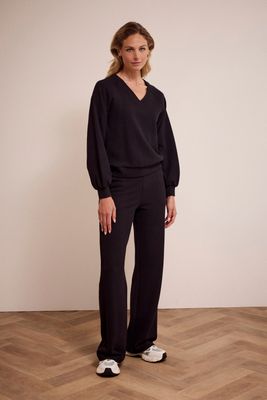 Tramontana Structured Wide-Leg Trousers Black E01-17-101