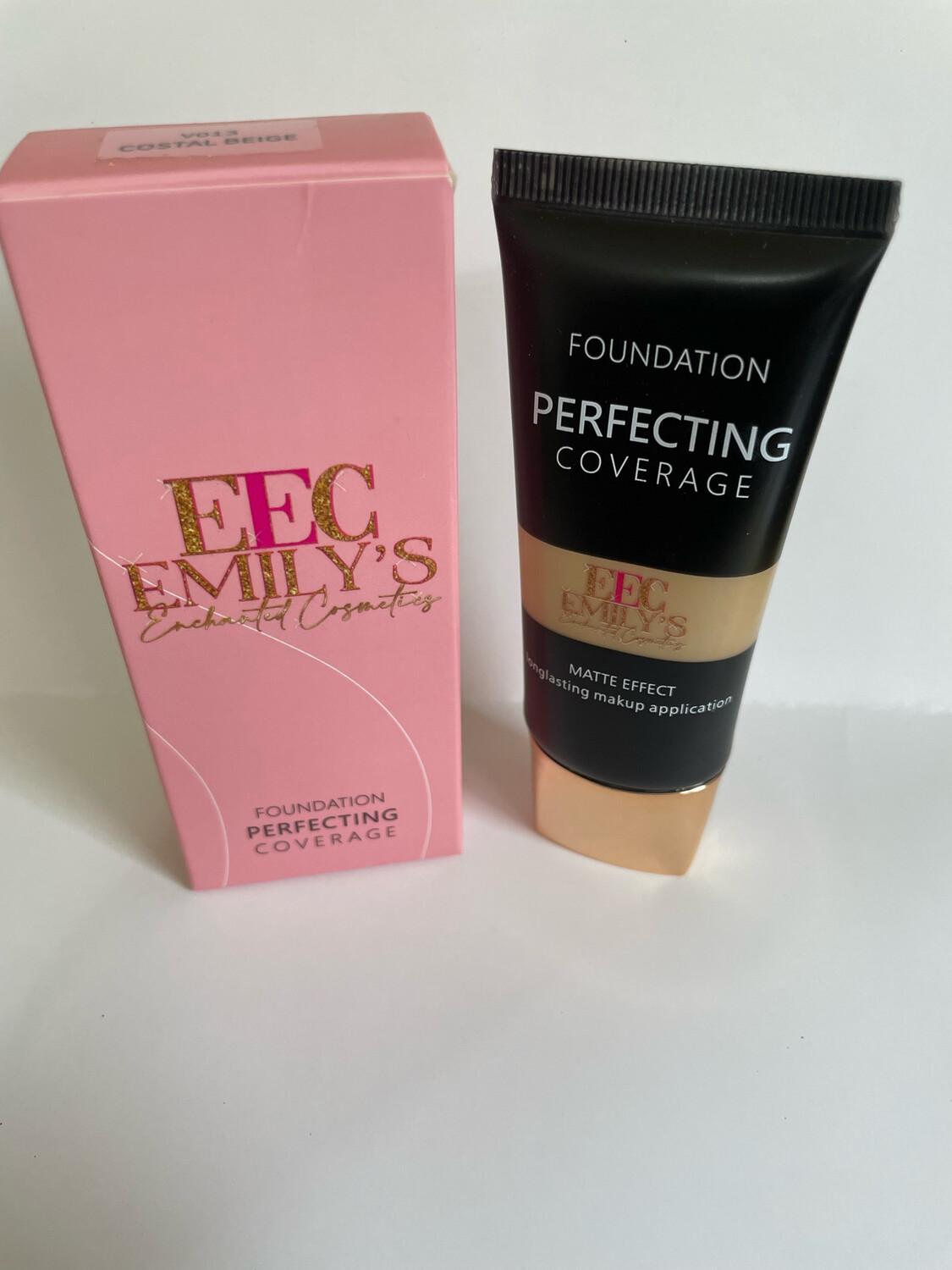 Foundation Perfecting Coverage Costal Beige #13