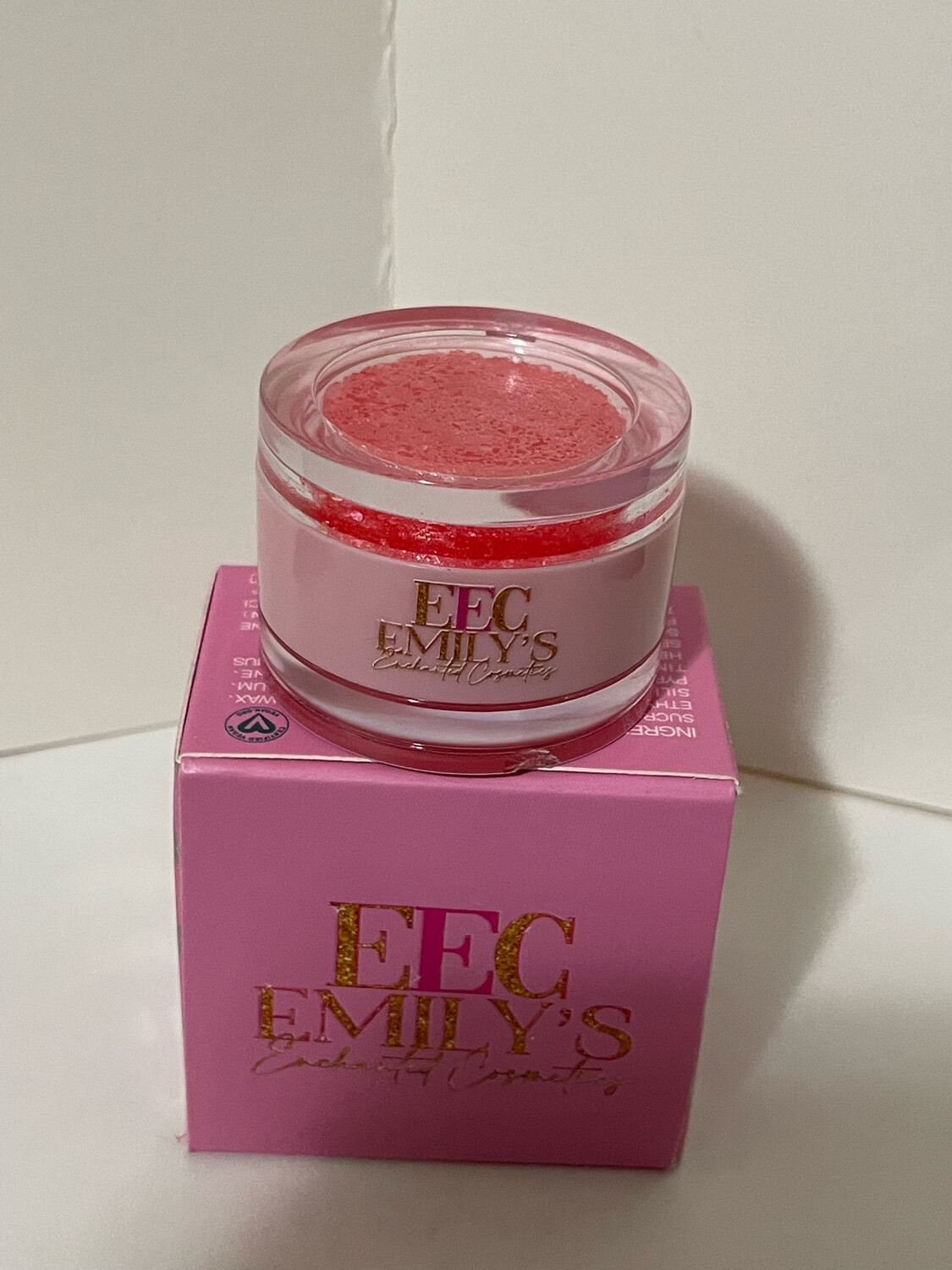 2 In 1 LipScrub &amp; LipBalm Strawberry Flavor