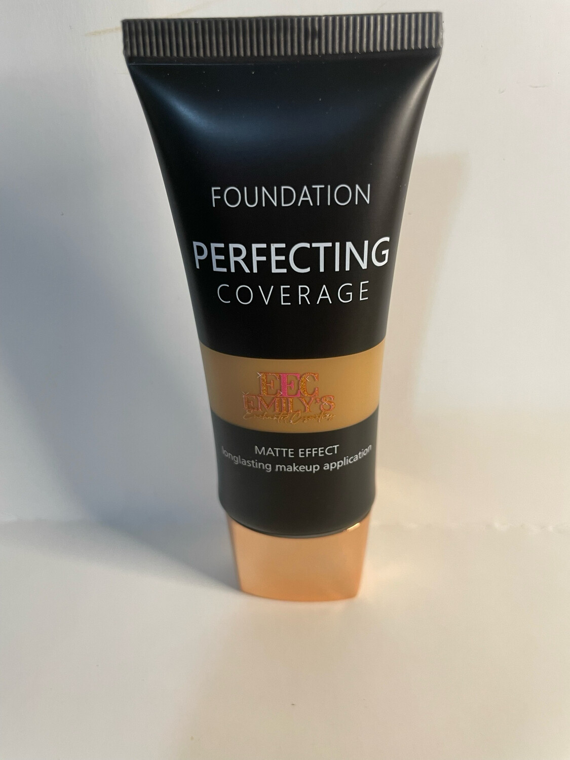 Foundation Perfecting Coverage Sandalwood #15