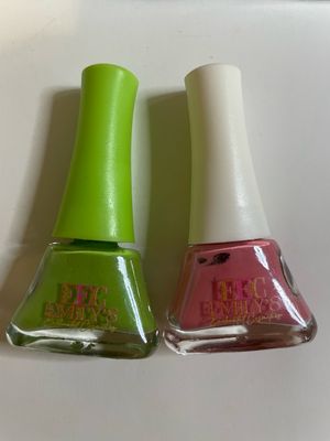 Green Apple &amp; Pink Blossom Preteen Nail Polish Set 💅