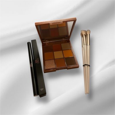 Eyebrow Pencil &amp; Mini Eyeshadow Palette Set Promotion