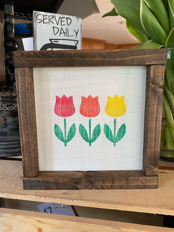 Tulips Tri-Color 7x7