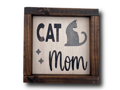 #32 Cat Mom White W/gray