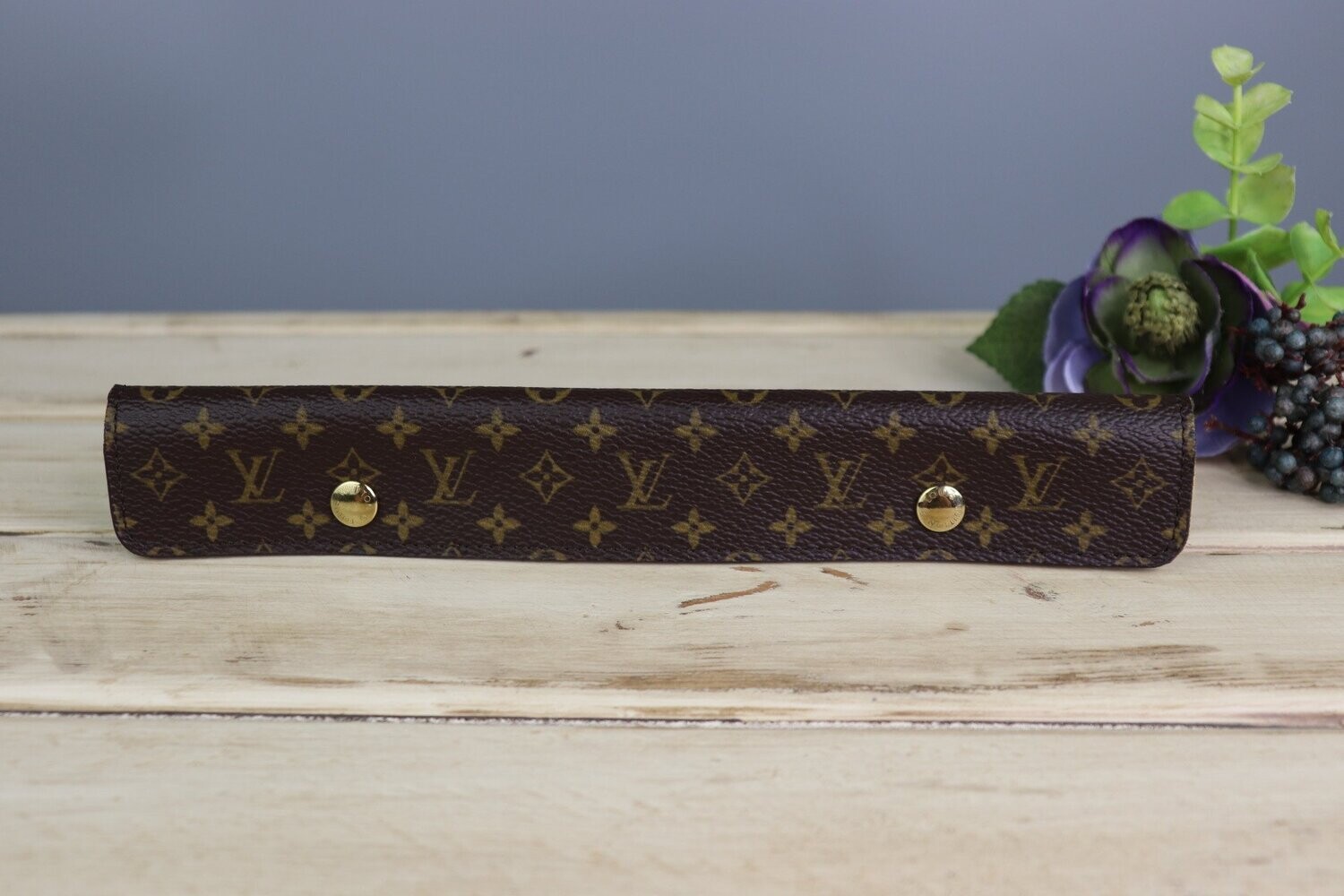 Louis Vuitton LV Jewelry - Necklace Case