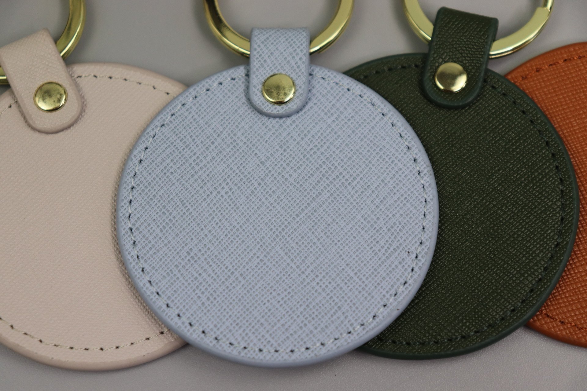 Round Keychains - SAFFIANO LEATHER