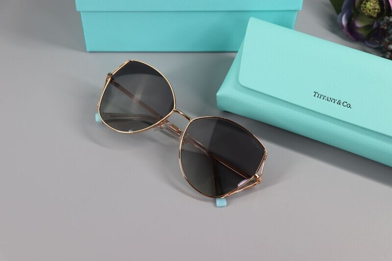 *NEW* TIFFANY & Co Rose Gold Sunglasses Gold/Grey Gradient   59 mm