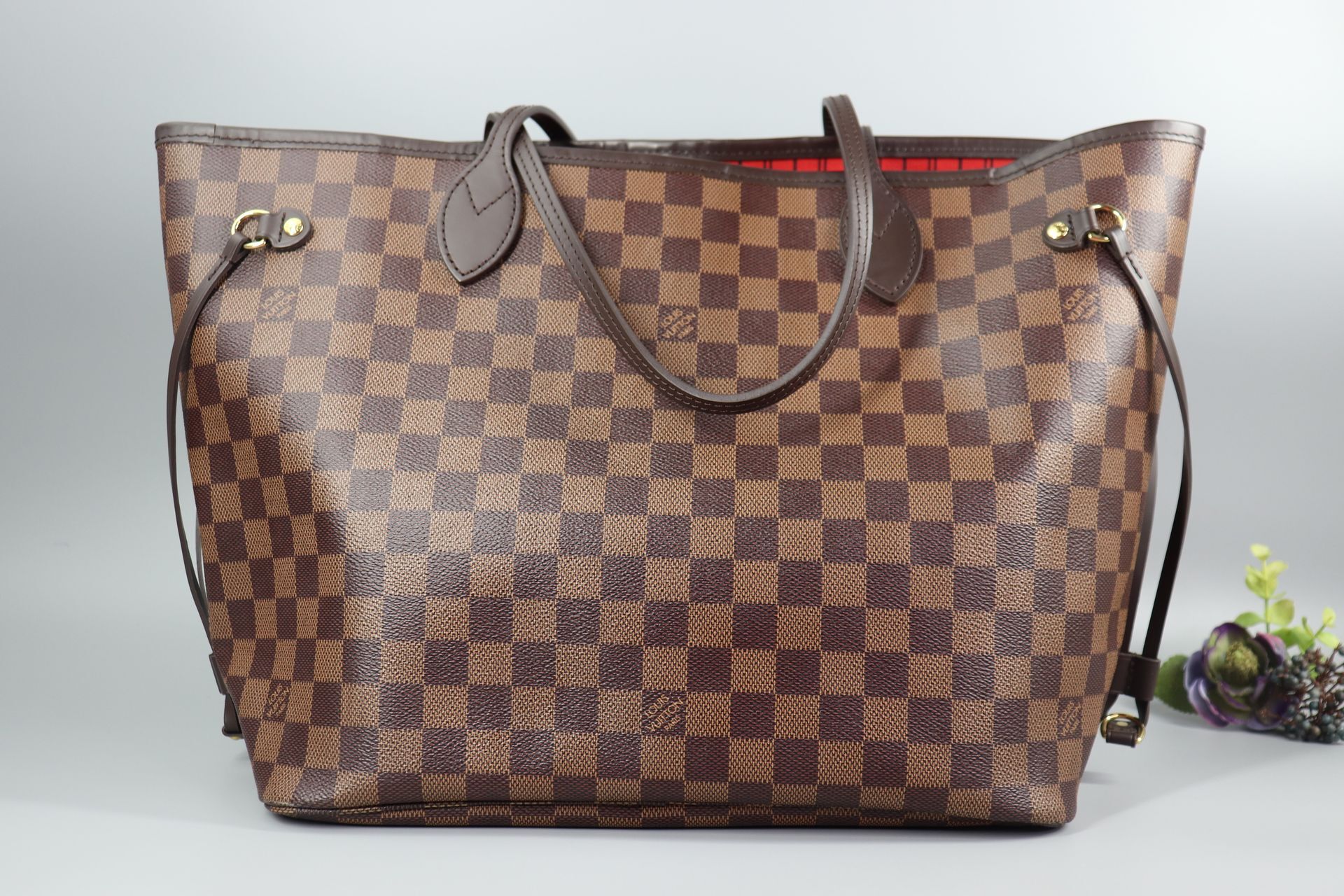 LOUIS VUITTON Neverfull MM