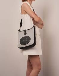 HERMES Evelyne1 MM Cream & Black