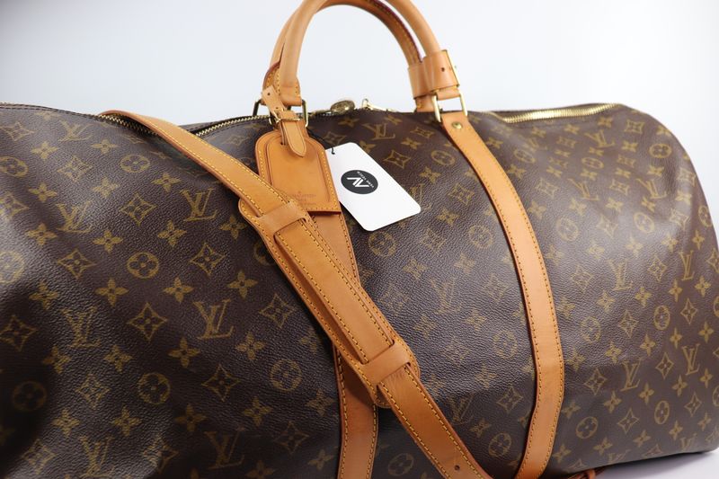 LOUIS VUITTON Monogram Keepall Bandouliere 60