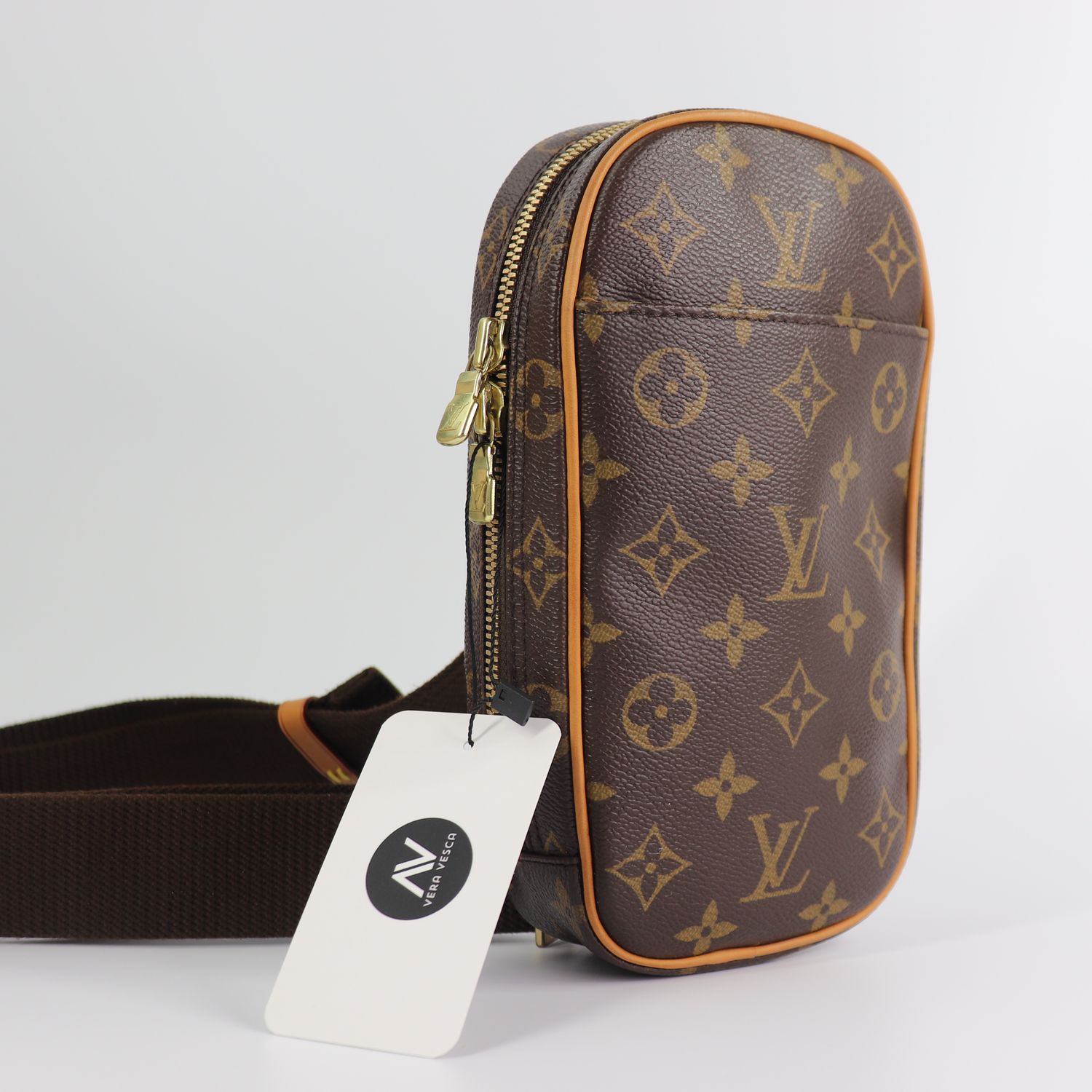 LOUIS VUITTON Monogram Pochette Gange