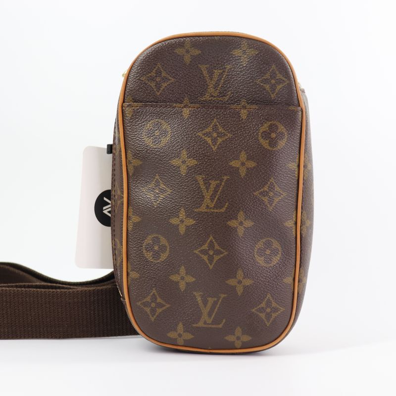 LOUIS VUITTON Monogram Pochette Gange