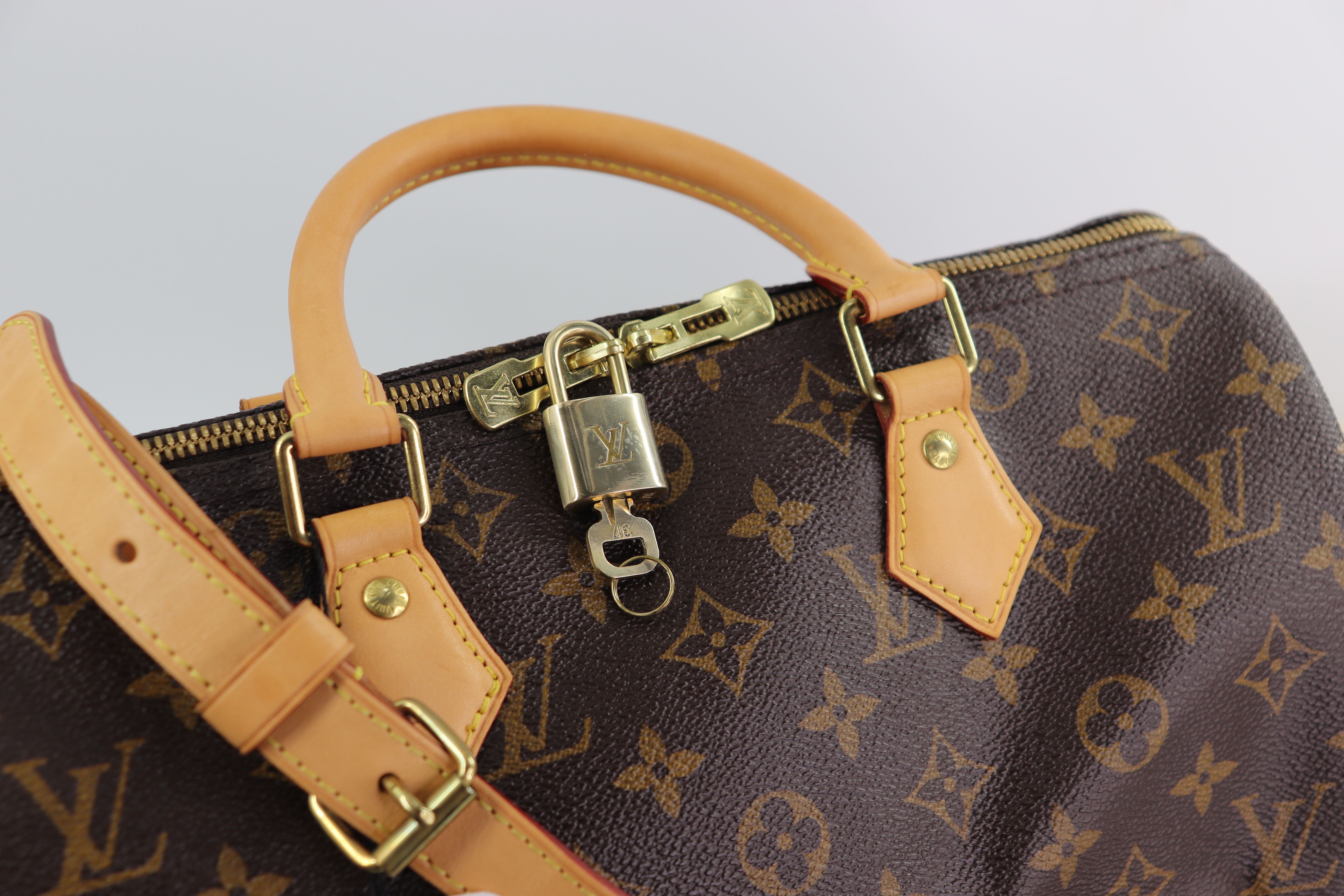 Louis Vuitton Speedy Bandouliere 30 Monogram
