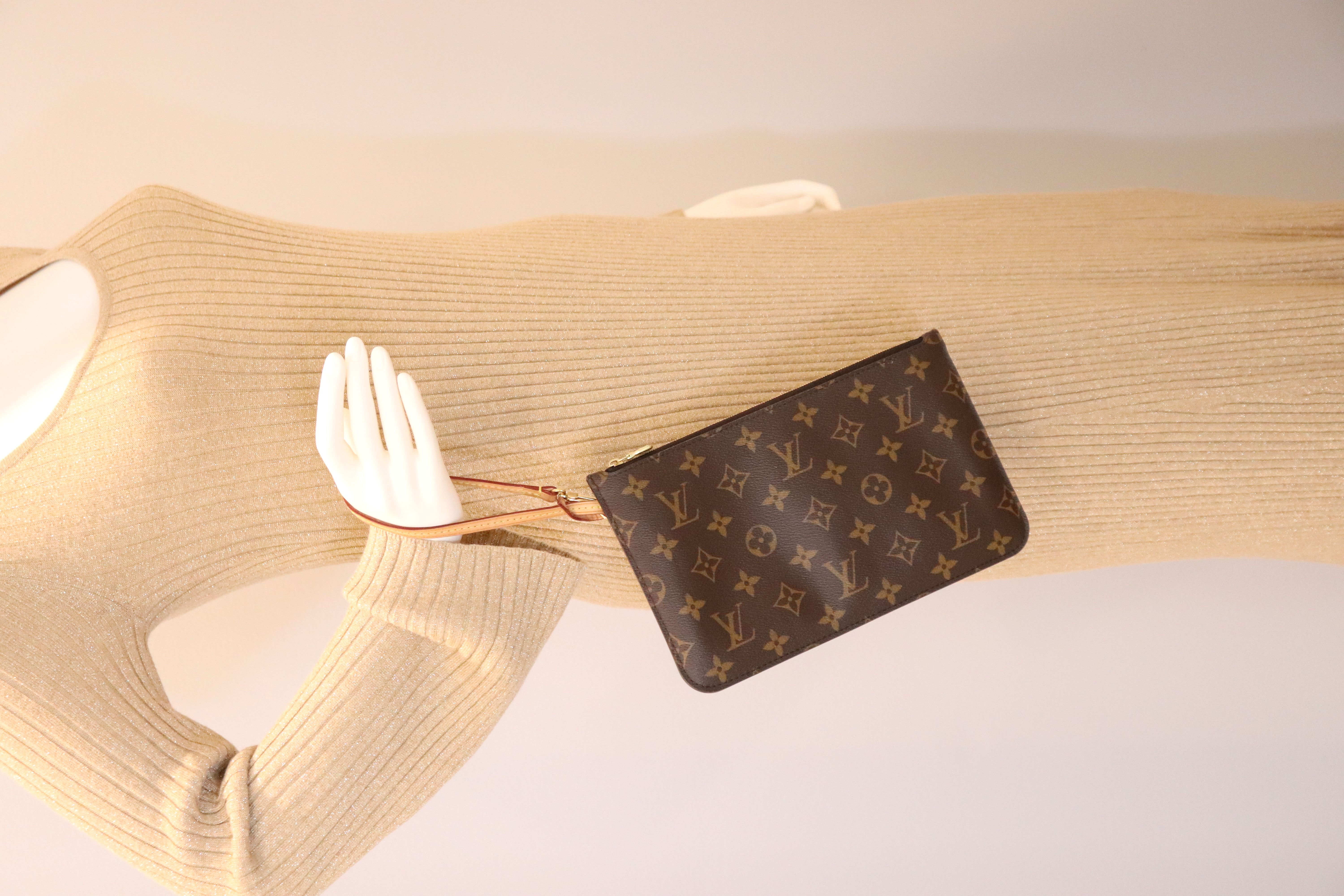 Louis Vuitton  Monogram Neverfull MM GM Pochette