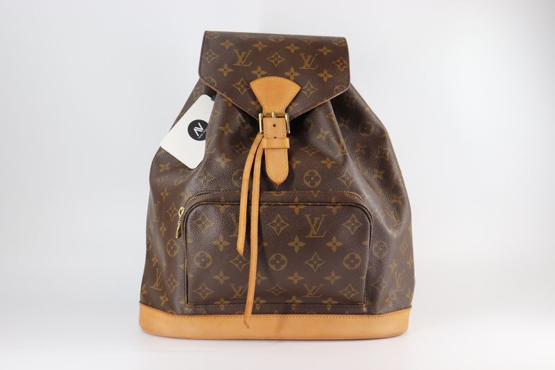 Louis Vuitton Montsouris GM Monogram